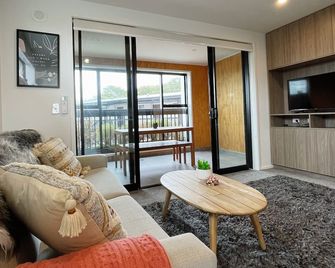 Luxury 1 Bed Apartment In Cbd - Christchurch - Olohuone