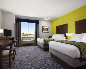 Hawthorn Suites by Wyndham San Angelo - San Angelo - Bedroom