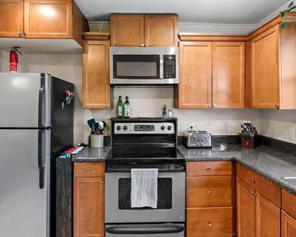 Spacious Nashville Home Near Bna Airport - Nashville - Køkken