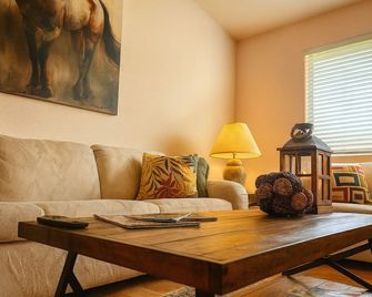 Western Horizon Home - Hemet