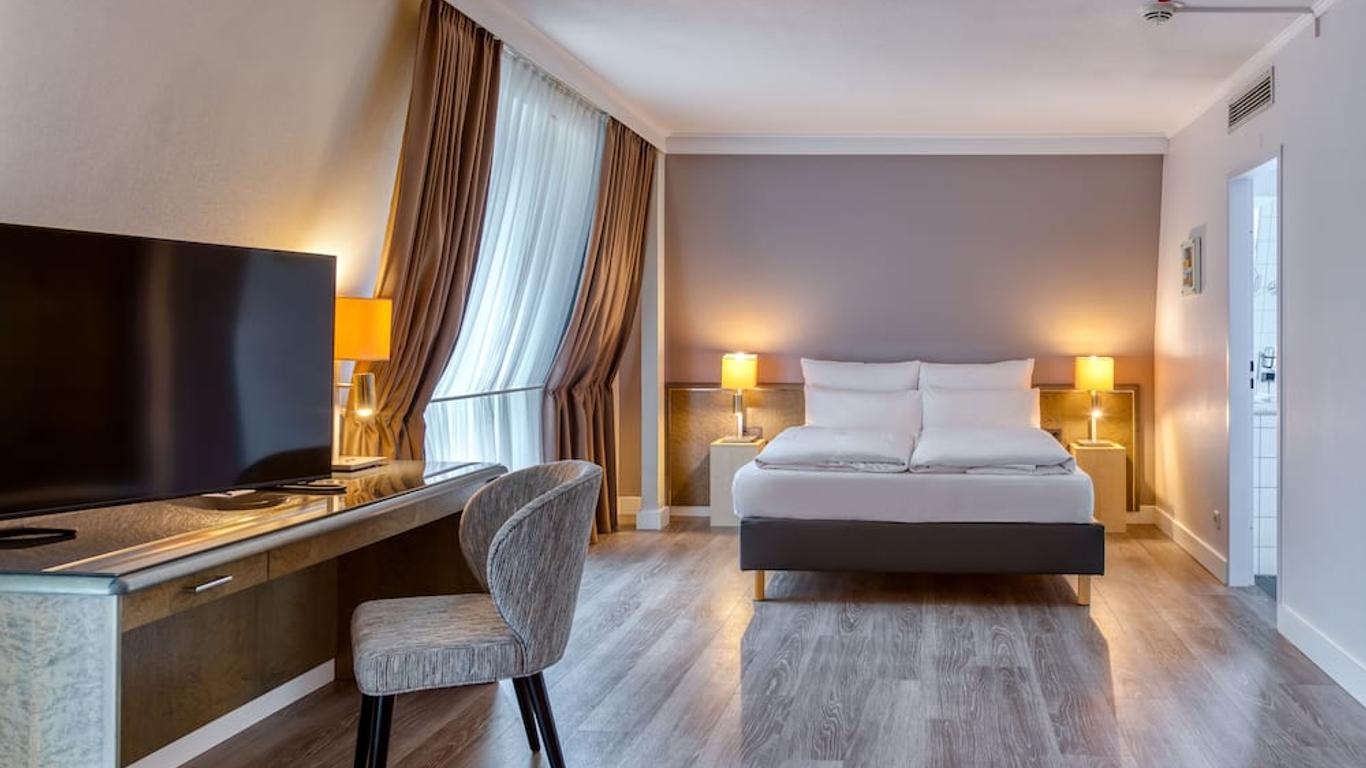 بارك إن باي راديسون دوسلدورف كارست