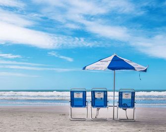Hotel Itapema Meia Praia - Itapema - Strand