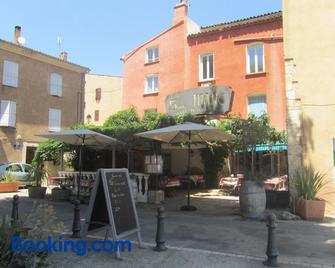 Hotel le Saint-Marc - Aups - Gebäude