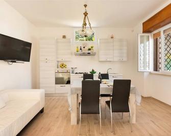 Appartamento Eleda by BarbarHouse - Porto Cesareo - Dining room