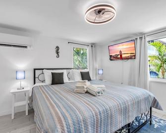 Seahorse Suite home - Bradenton Beach - Schlafzimmer