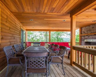 CJ's Mountain Lodge | Indoor Pool, Hot Tub, Fire Pit - McHenry - Patio