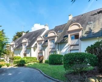 Studio Rose des Vents-2 by Interhome - Quiberon - Building