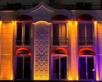 Red Castle Hotel & Pub - Belek - Bygning