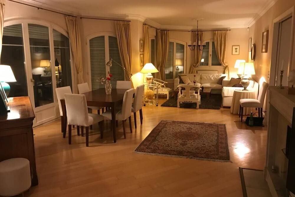 Villa Paradise with pool - in the countryside, 10' from Geneva center - Geneva - Dining room