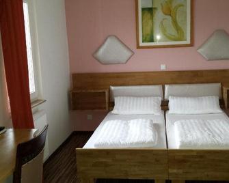 Hotel La Terrazza - Wetzlar - Schlafzimmer