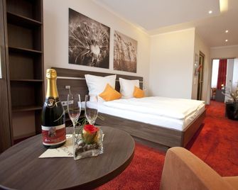 Hotel Schmidt am Markt - Meppen - Bedroom
