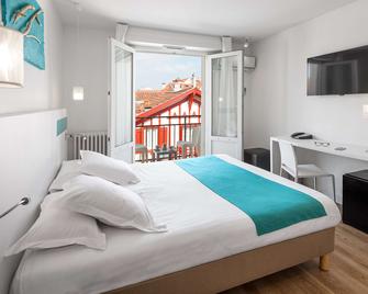 Best Western Kemaris - Biarritz - Phòng ngủ