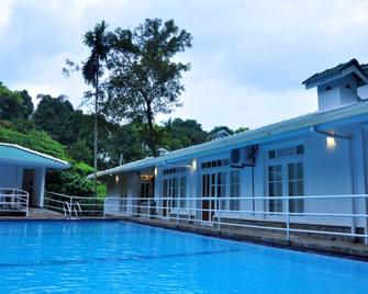 Forest Edge - Kitulgala - Pool