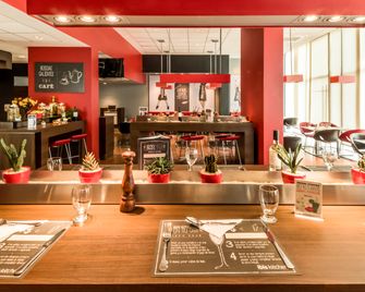 ibis Santiago Las Condes - סנטיאגו - בר