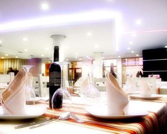 Hotel Parlament - Pristina - Restaurant