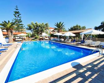 Alexaria Holidays Apartments - Λευκάδα - Πισίνα