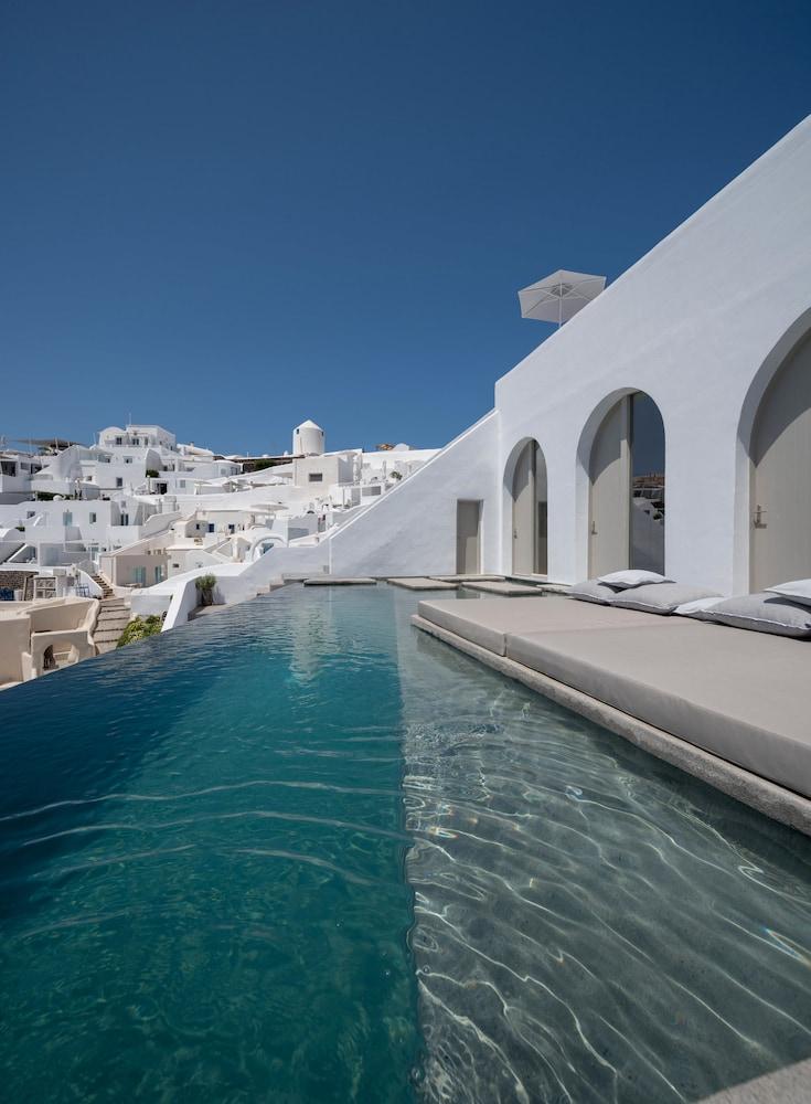Kalestesia Suites | Your home away from home | Santorini