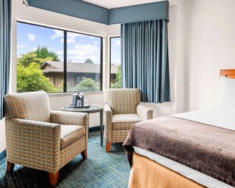 Best Western De Anza Inn - מונטריי - חדר שינה