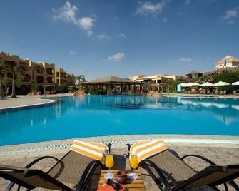 Swiss Inn Pyramids Golf Resort - Gizeh - Pool