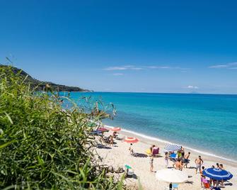 Hotel Santa Lucia - Parghelia - Spiaggia