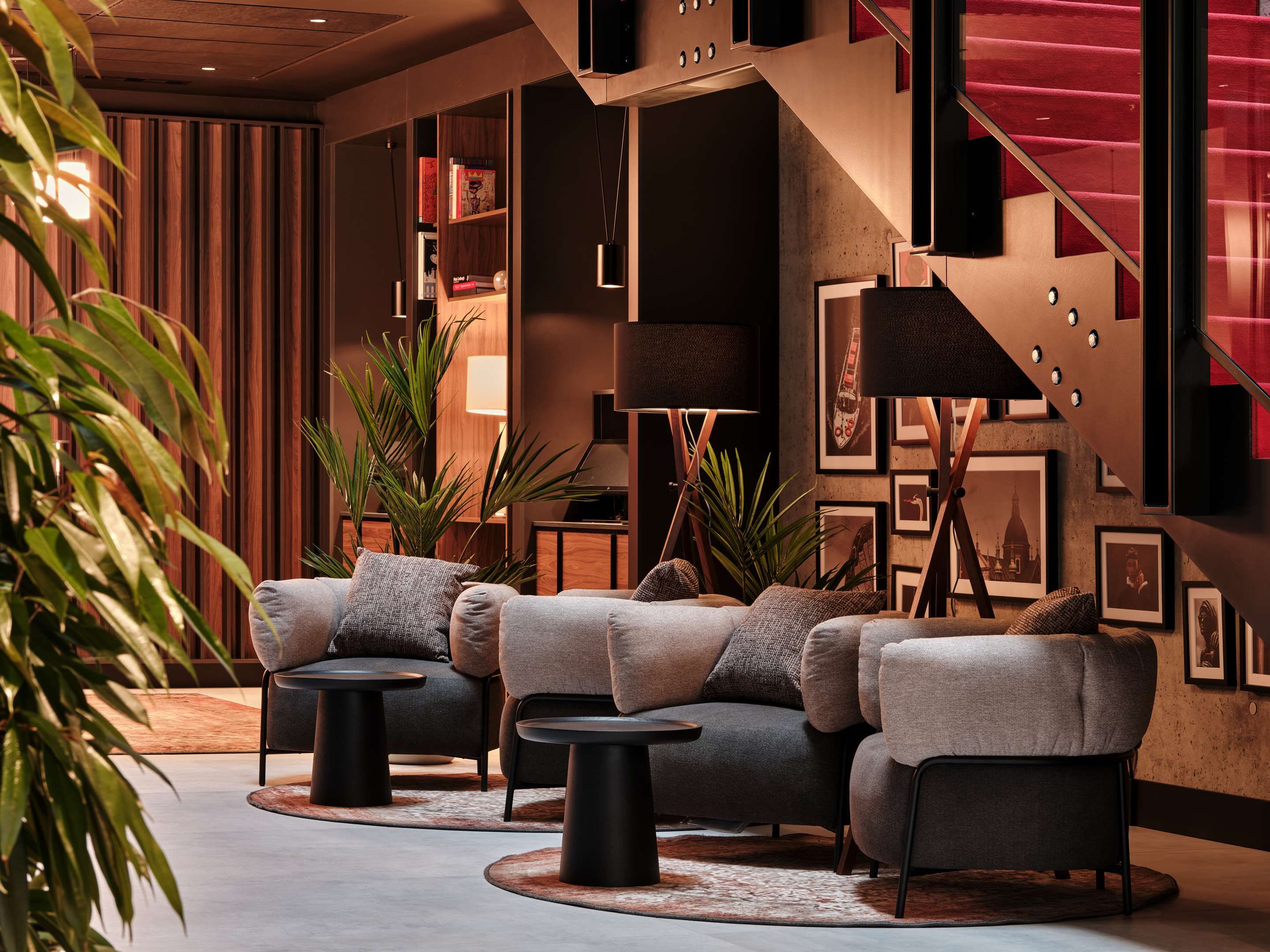 Radisson Red Hotel & Apartments, Krakow - קראקוב - טרקלין