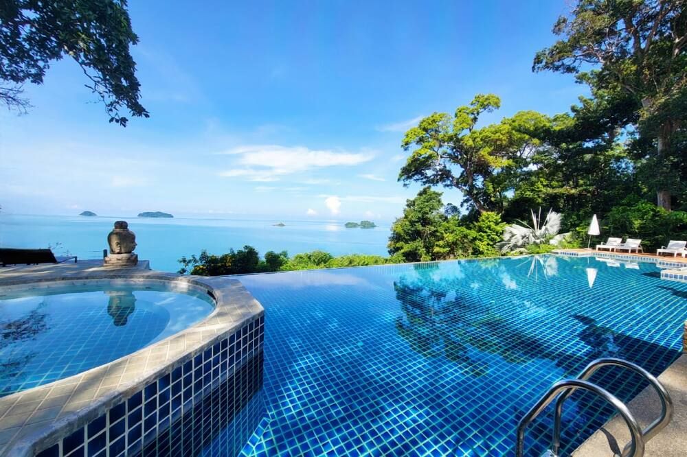 Koh Chang Cliff Beach Resort
