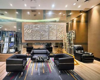Golden Tulip Galaxy Hotel Banjarmasin - Banjarmasin - Lobby