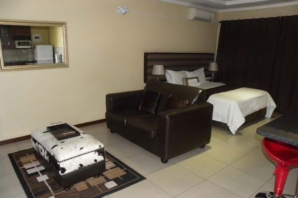 Croydon Hotel