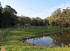 Sailors Falls Estate - Villa A - Daylesford - Outdoor view