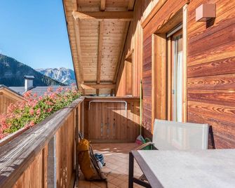 Apartment Ciasa Raut App Tamà with Mountain View, Balcony & Wi-Fi - La Valle/Wengen - Balkon