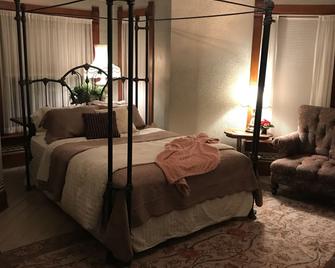 The Nauvoo Grand Bed & Breakfast - Nauvoo - Bedroom