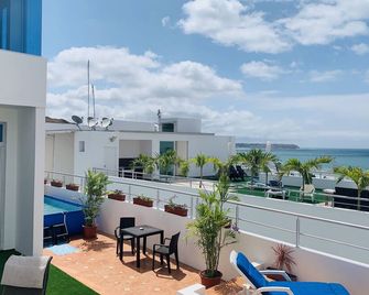 Super Duplex to the sea with access to the beach - Manta Ecuador Private Club - Manta - Balcón