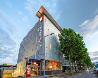 ibis Clermont Ferrand Centre Stade - Clermont-Ferrand - Edificio