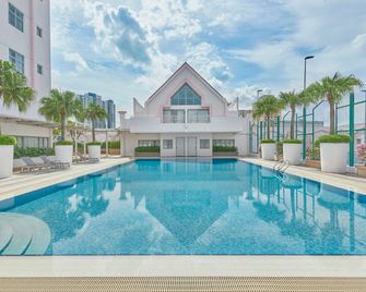 Village Residence West Coast - Singapur - Pool