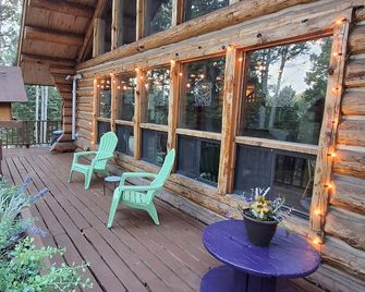 Quiet Retreat In Aspen Grove - Cimarron - Patio