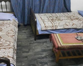 Al Adel Hostel - Amman - Bedroom