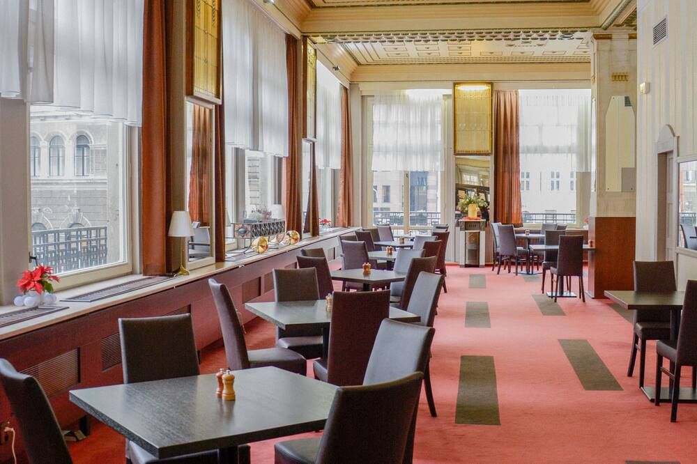 Hotel Praha Liberec - ליברץ - מסעדה