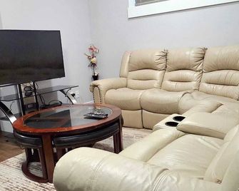 2-bedroom Luxury Private Legal Basement Suite with Private Entrance - Fort McMurray - Living room