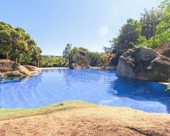 Velinn Camping Ilhabela - Ilhabela - Piscina