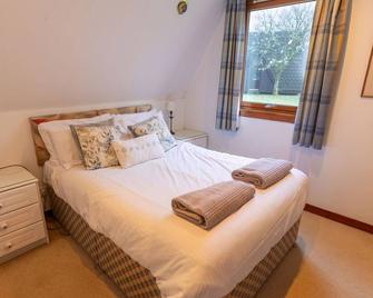 Chalet Ardlui Lodge by Interhome - Invergarry - Schlafzimmer