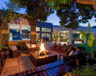 La Caduta Luxury Villa - Livingstone - Patio