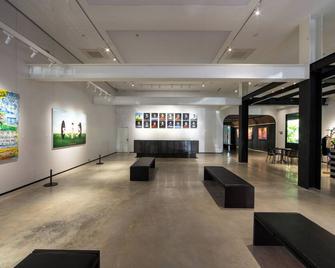 The Standardx, Bangkok Phra Arthit - Bangkok - Lobby