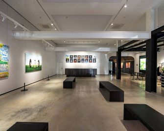 The Standardx, Bangkok Phra Arthit - בנגקוק - לובי