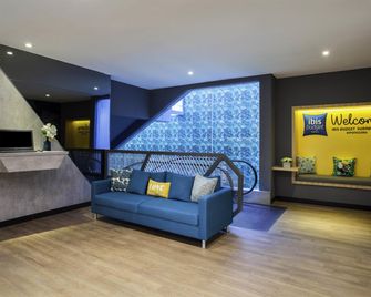 ibis budget Surabaya Diponegoro - Surabaya - Gebäude