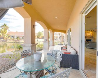Spacious Luxe Home w/ Lake Access in Fort Mohave! - Fort Mohave - Balcony