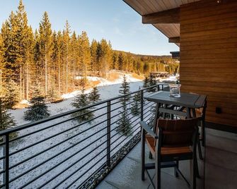215 LakeLodge by Moonlight Basin Lodging - Big Sky - Balcón