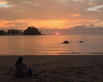 Sea Rounding - Ko Phra Thong