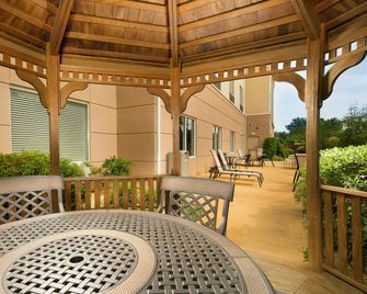 Fairfield Inn & Suites by Marriott Marshall - Marshall - Patio