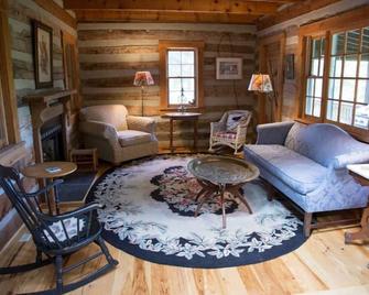 River Bluff Farm Bed & Breakfast - Quicksburg - Sala de estar