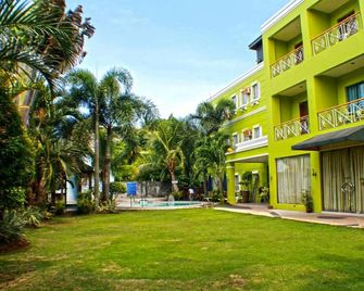 Hotel Camila 2 - Dipólog
